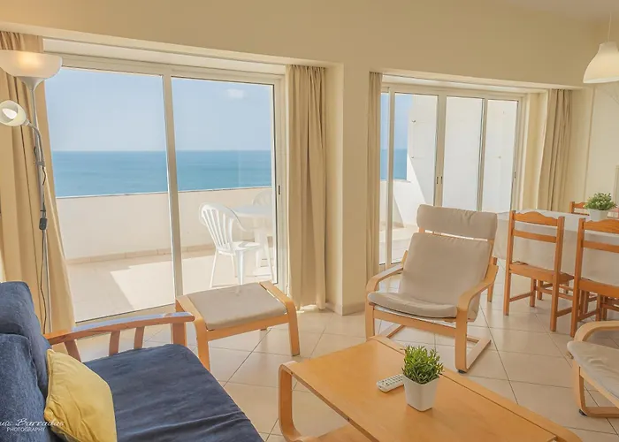 Mary Sea View Apartment Portimao